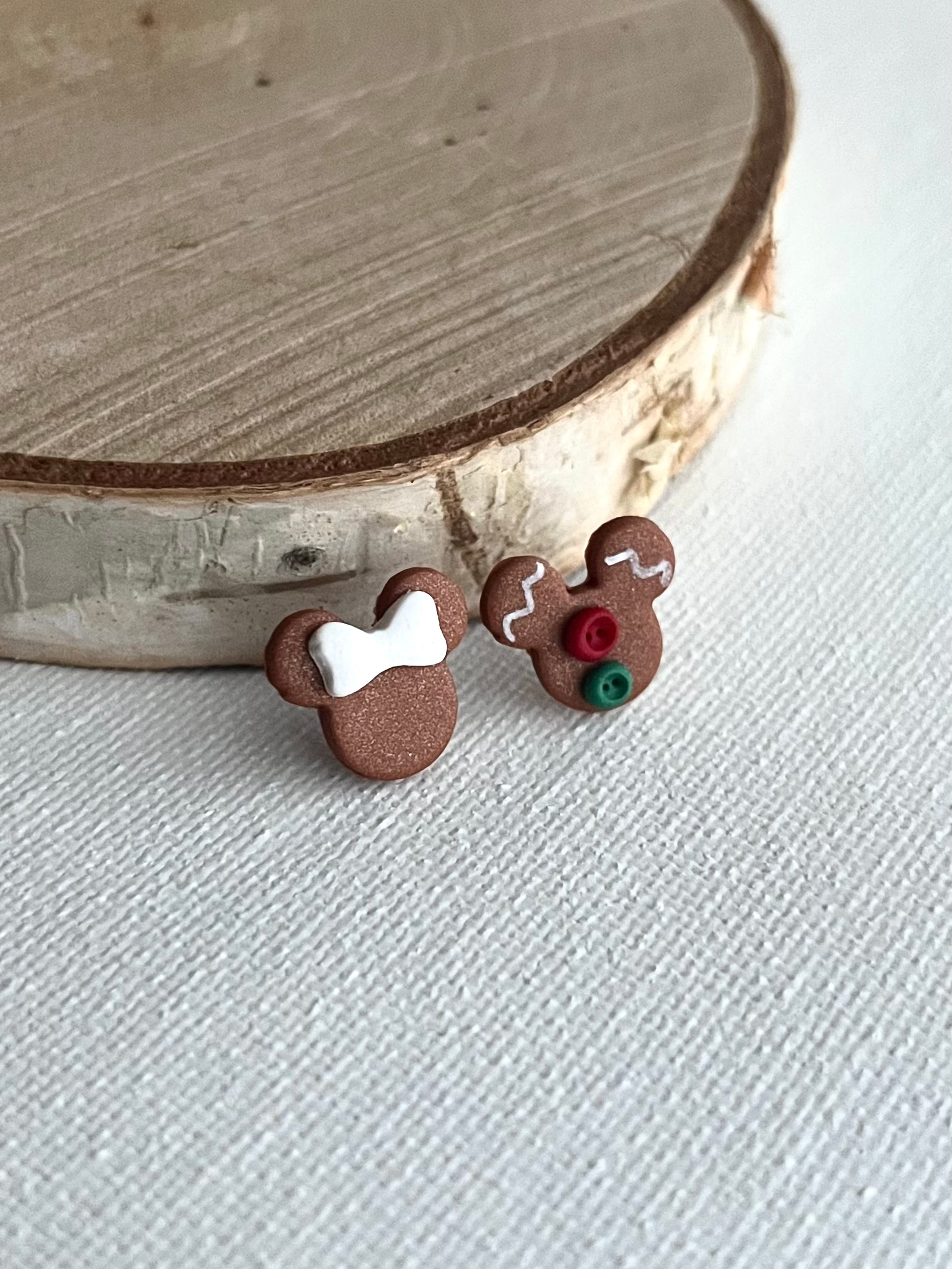 Gingerbread Mickey studs