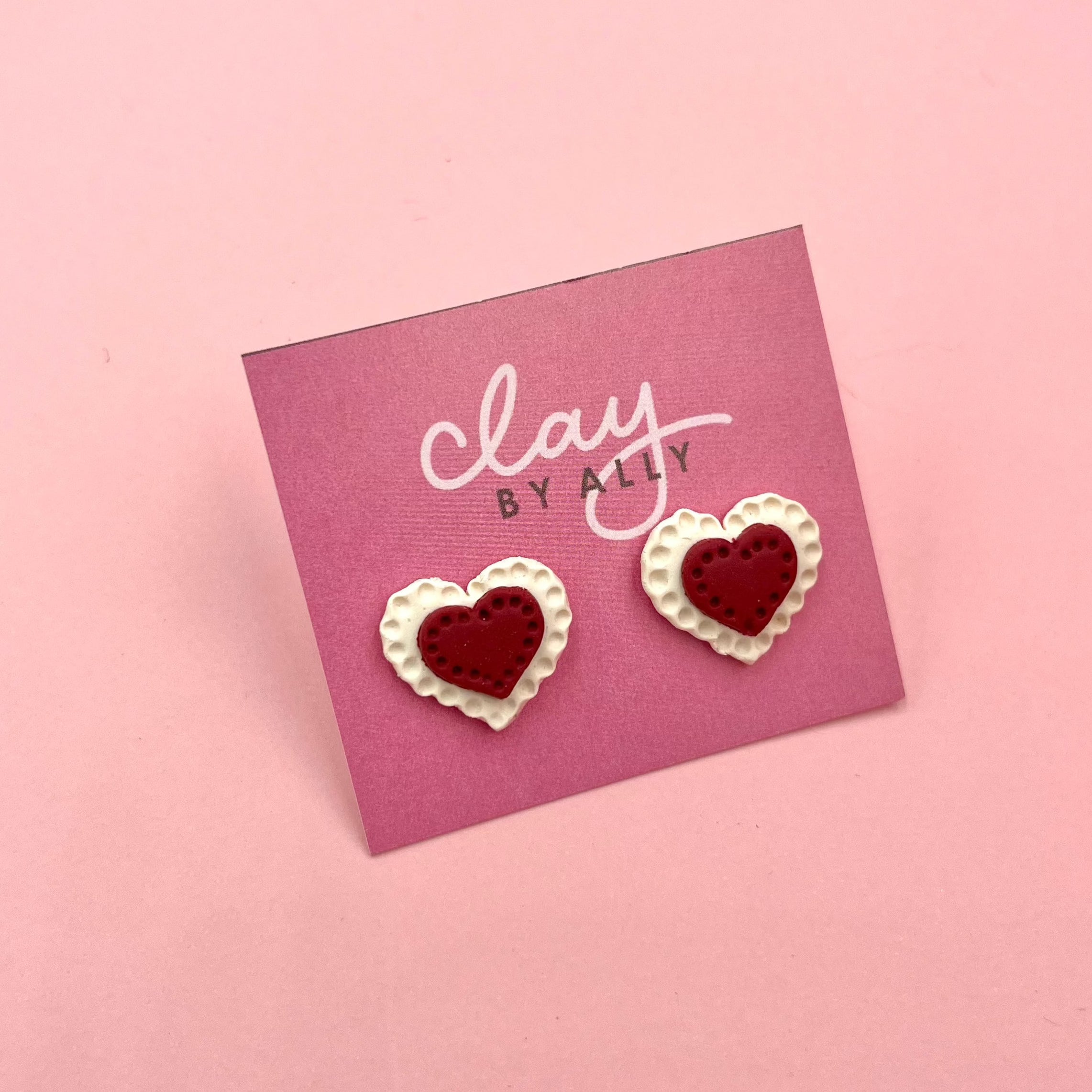 Lacy heart studs